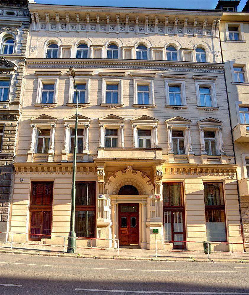 Bohemia Plaza Residence Прага Екстер'єр фото
